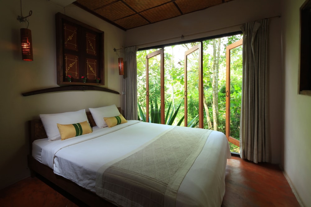 Deluxe Double Room With Garden View photo 3