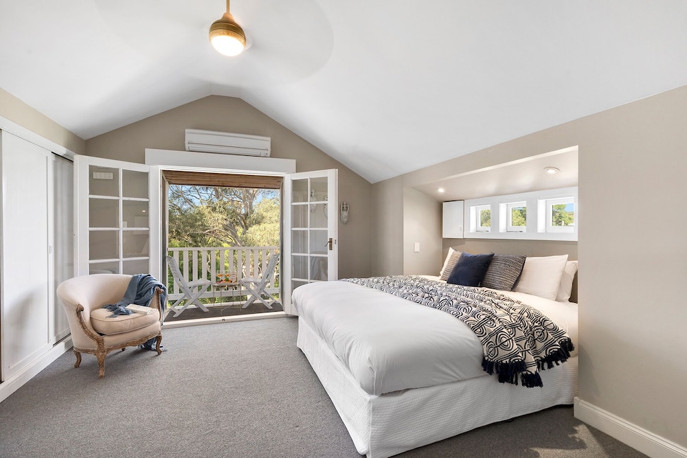 Exclusive House, 4 Bedrooms photo 3
