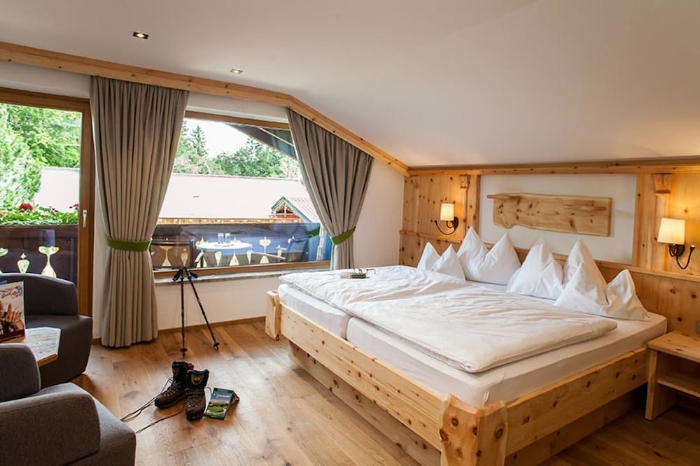 Double Room, Balcony
