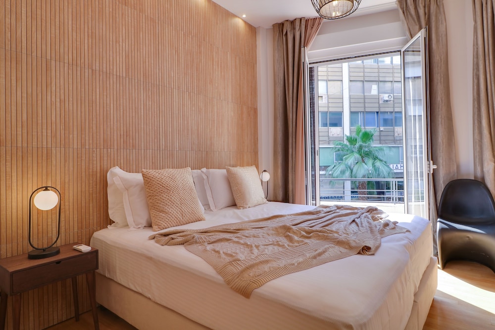 Premium Double or Twin Room (102) photo 1