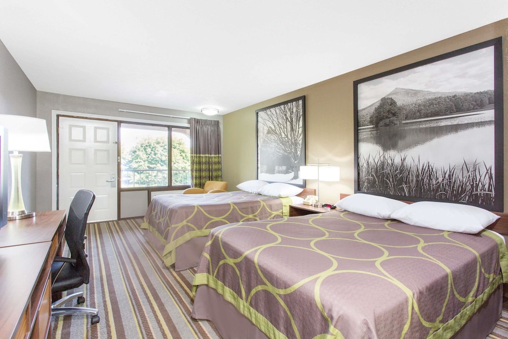 Double Room, 2 Double Beds - Photo 1