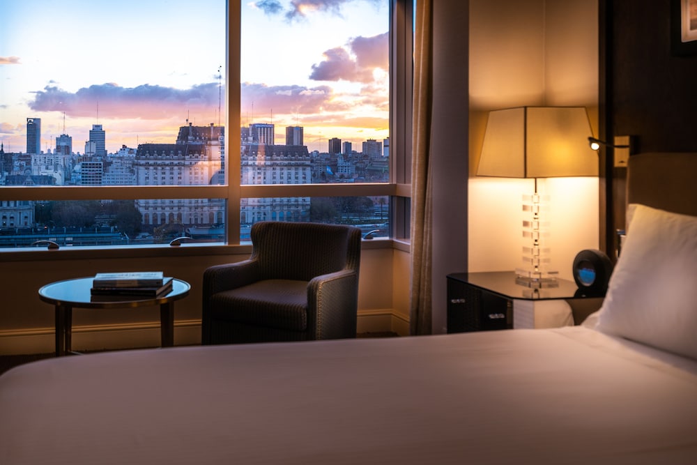 Deluxe Room Grand View