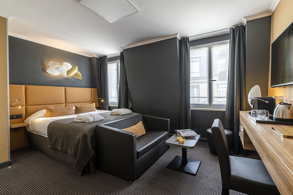 Executive Double Room (access to the pool and gym) - Photo 4