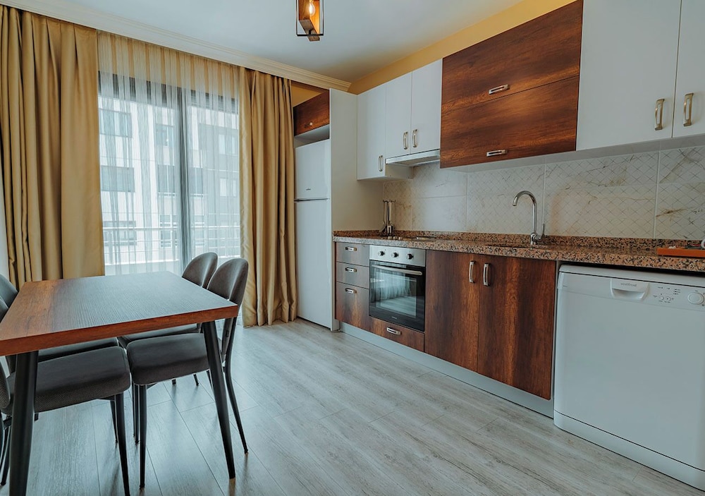 Superior Residence