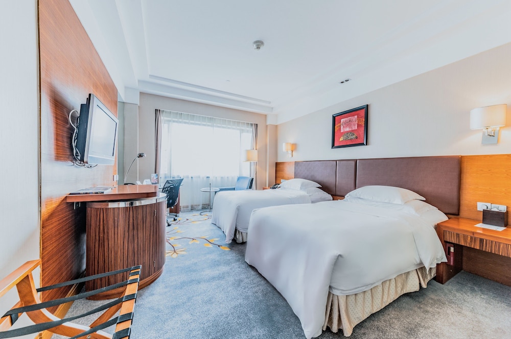 Standard Room, 2 Twin Beds - Photo 1