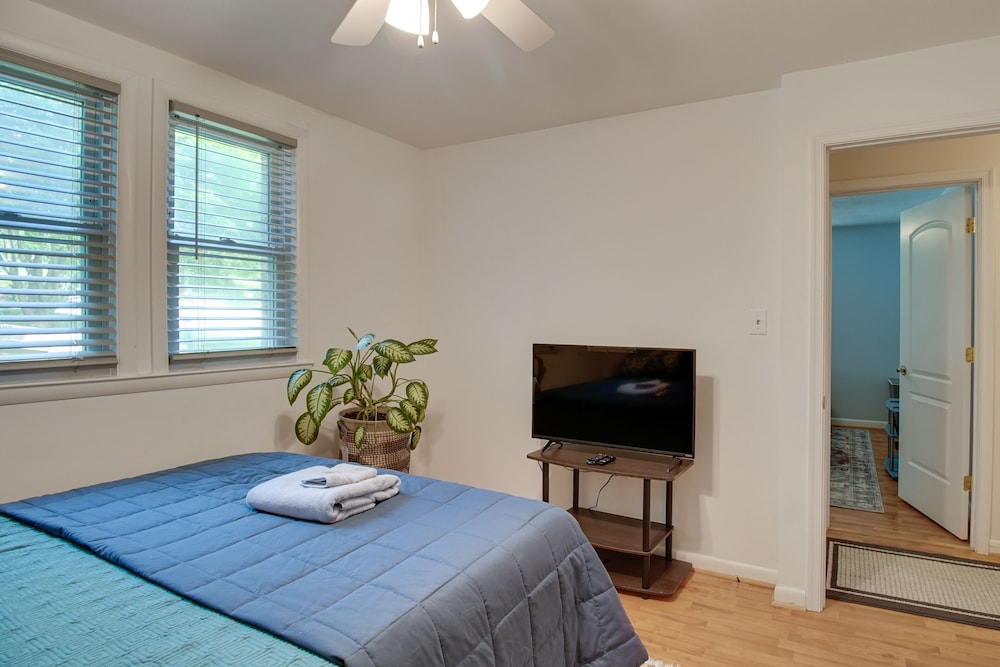 House (2 Bedrooms) photo 2