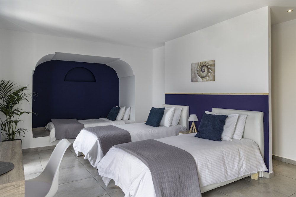 Superior Room with Disability Access photo 2