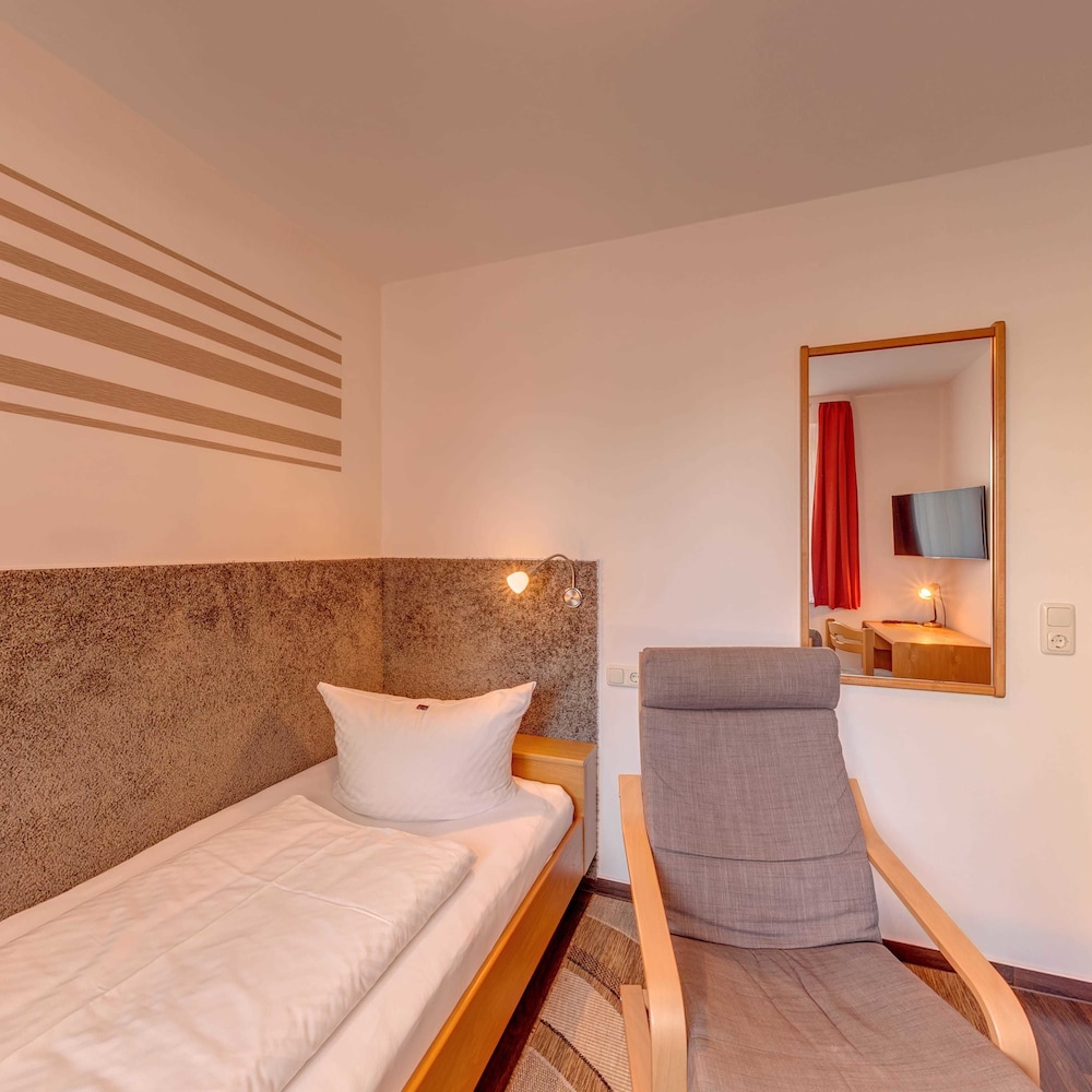 Single Room photo 1