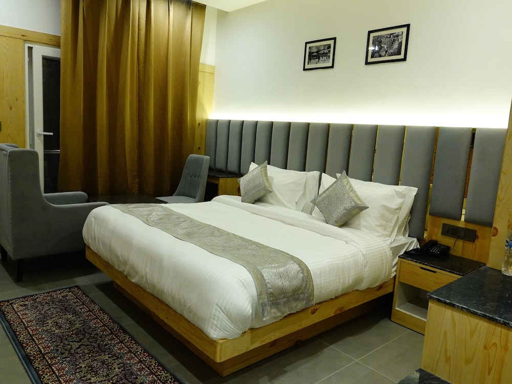 Premium Room with Valley View with Private Balcony photo 1