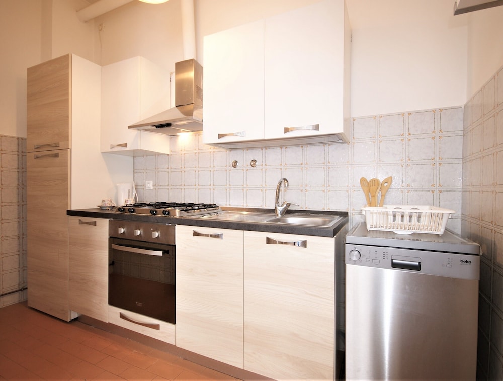Apartment photo 3