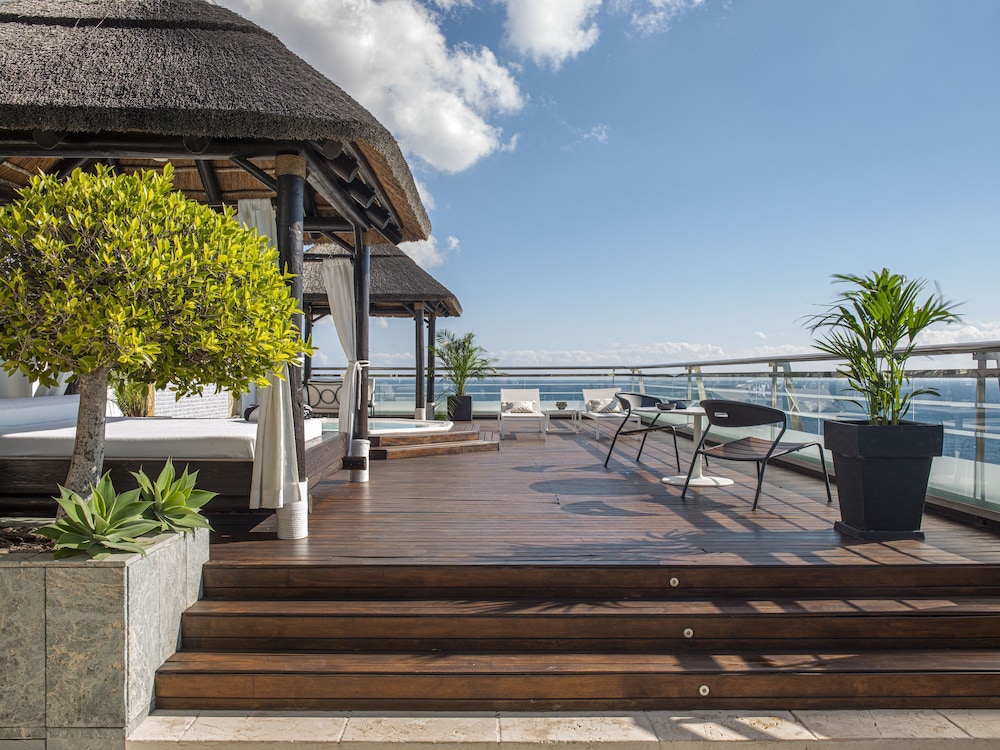 Suite Penthouse Sea View (Red Level Lounge Access)