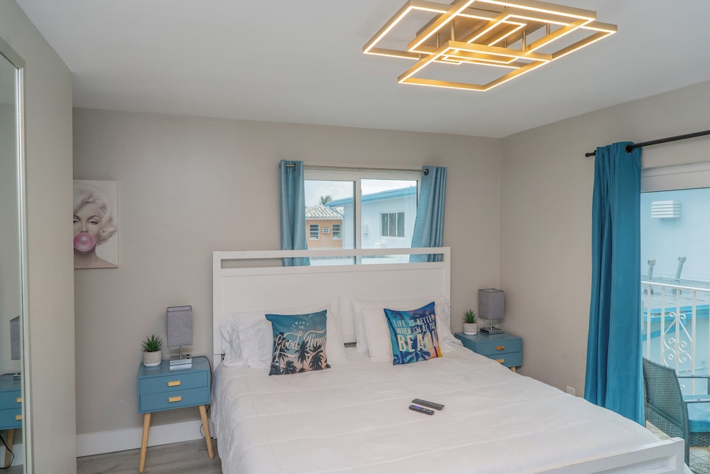 Premium Single Room, Partial Ocean View