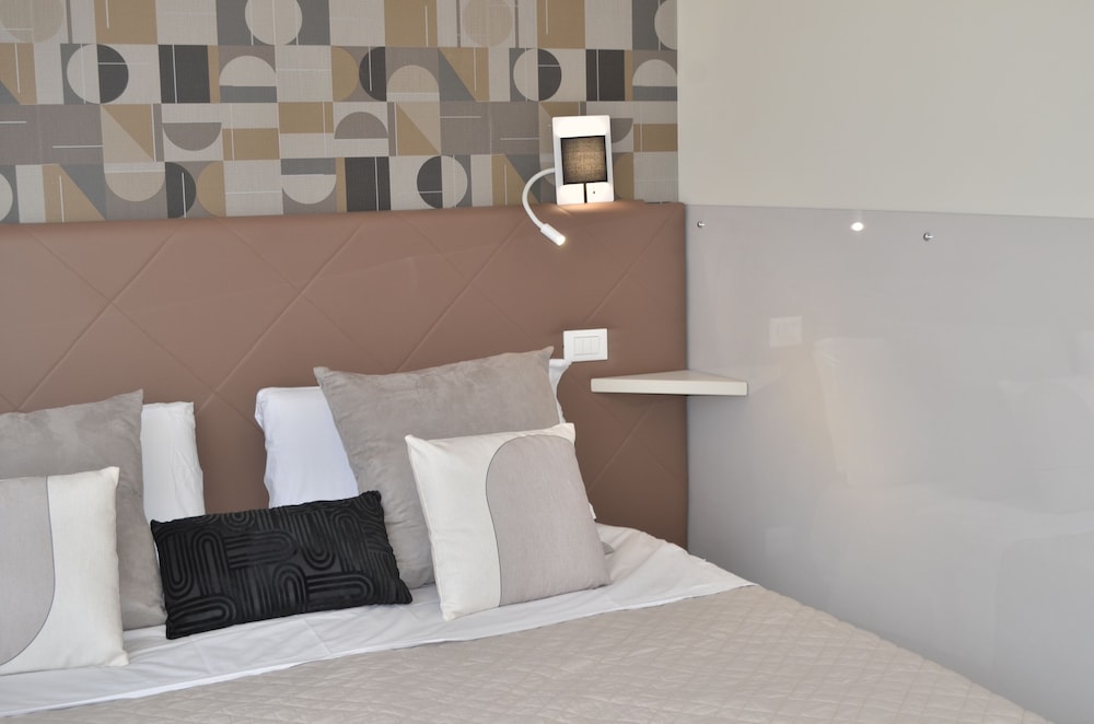 Double or Twin Room photo 2