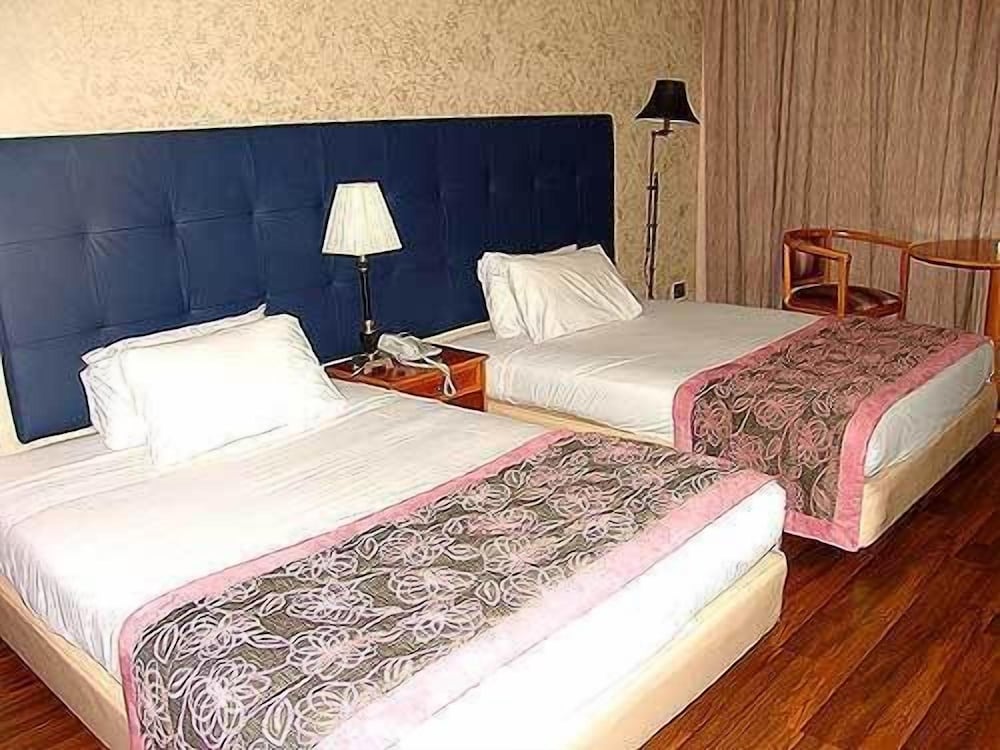 Standard Double or Twin Room photo 1
