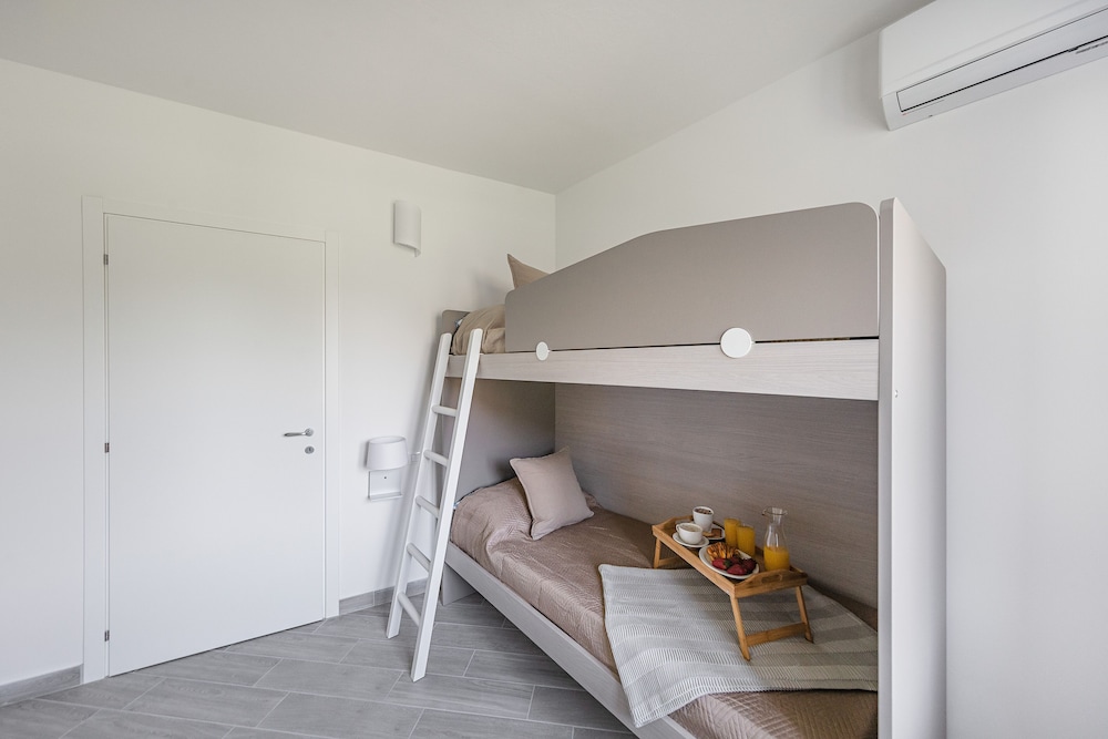 Business Apartment photo 2