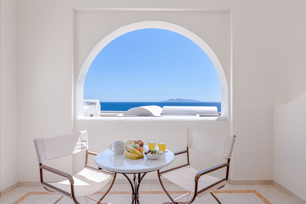 Superior Room, Sea View - Photo 6