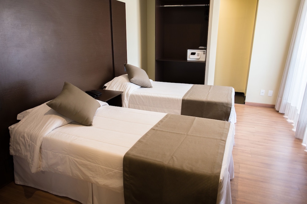 Standard Single Room, 2 Twin Beds photo 1
