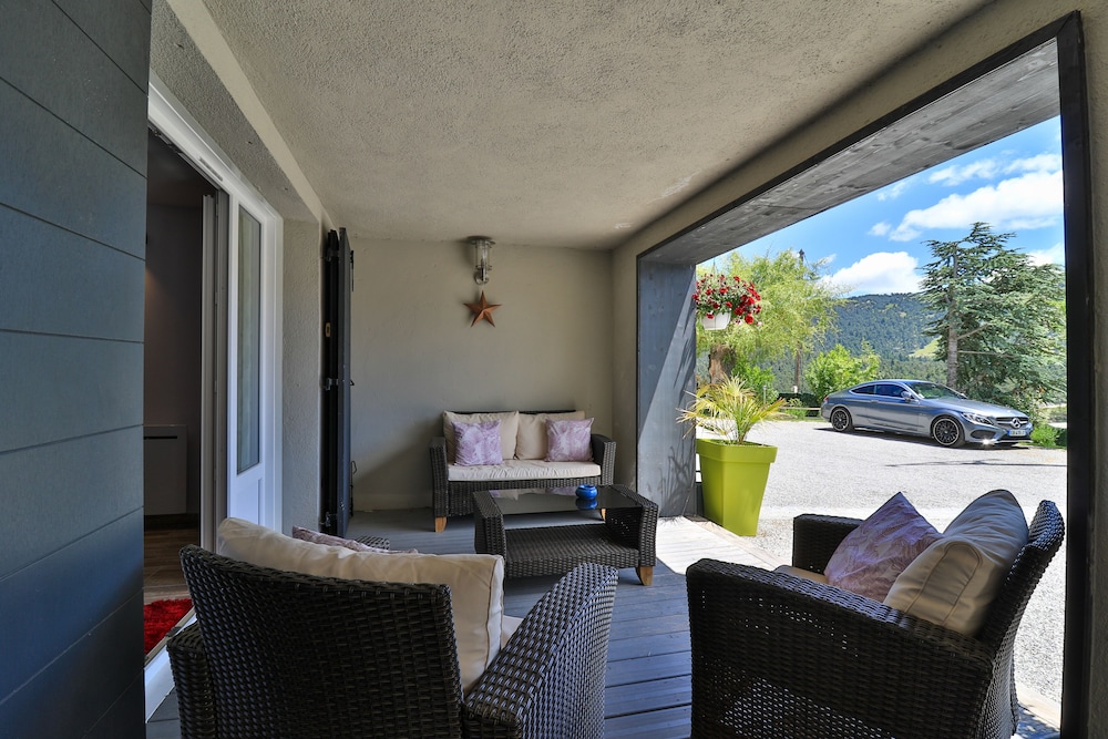 Comfort Apartment, Ensuite, Mountain View (Ongietorri) photo 3