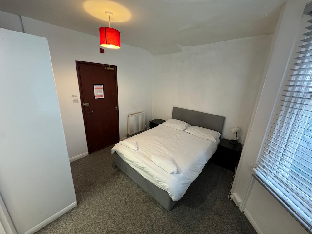 Basic Double Room