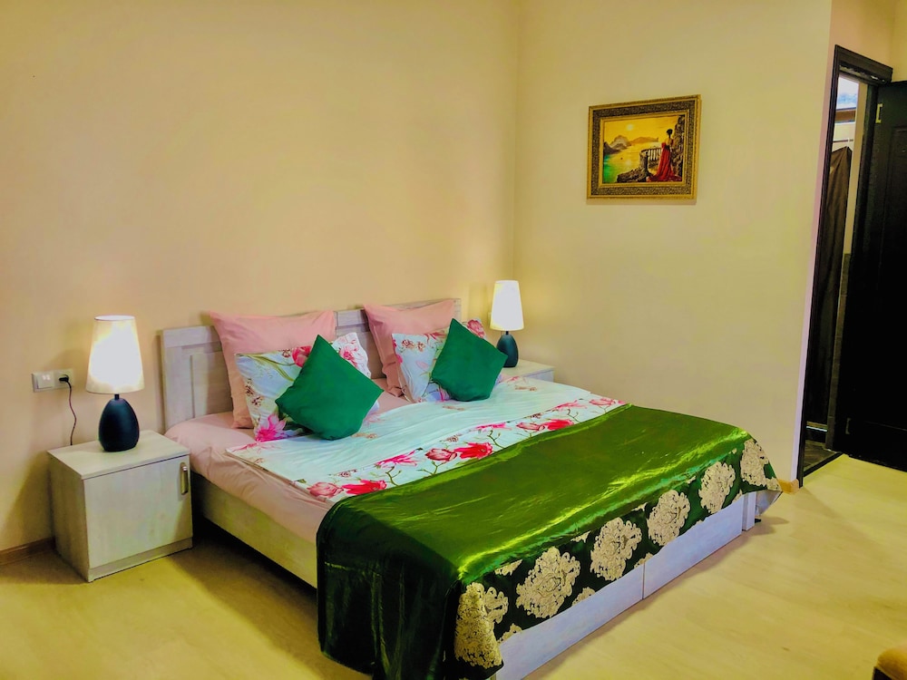 Standard Double Room, Mountain View