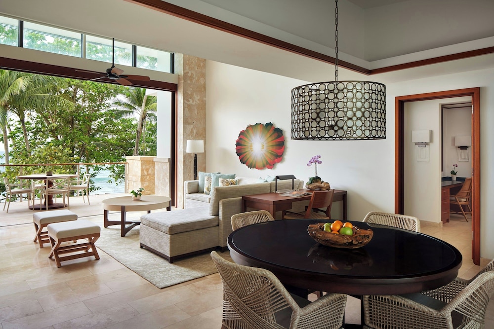 East Beach Rooftop Suite, 1 Bedroom Suite, 1 King, Sofa bed