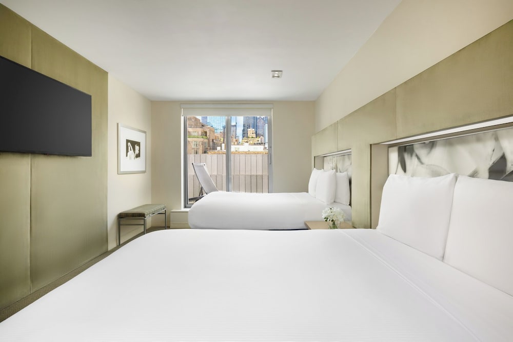 Deluxe Room, 2 Queen Beds