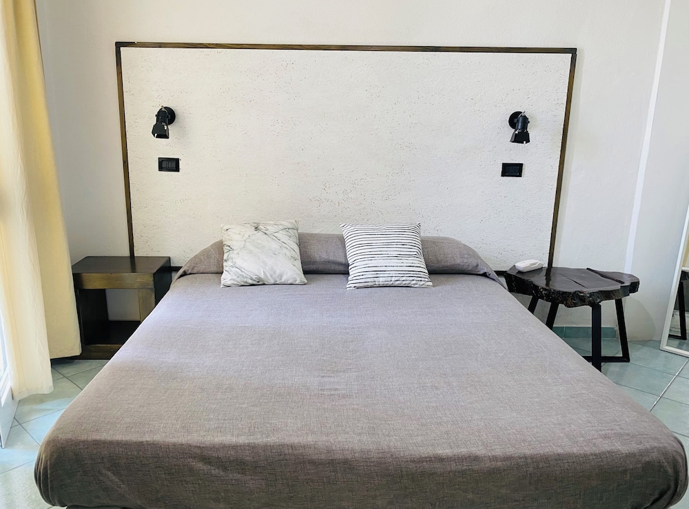 Standard Triple Room, Harbor View, Tower