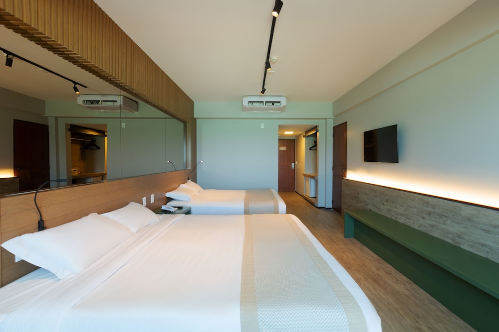 Premium Plus Luxury - Photo 3