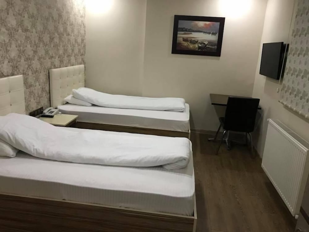 Standard Twin Room photo 1