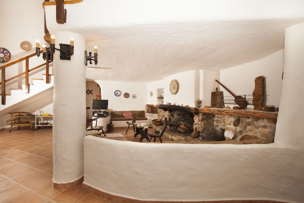 Villa, 4 Bedrooms photo 3