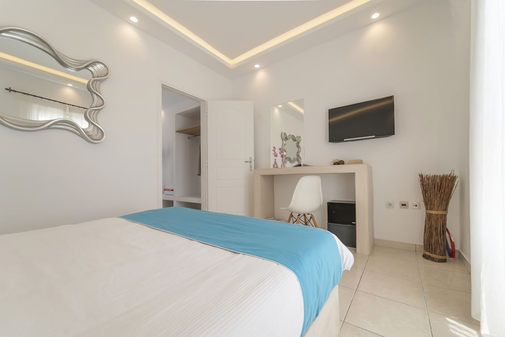 Superior Apartment, 1 Bedroom, Sea View - Photo 3
