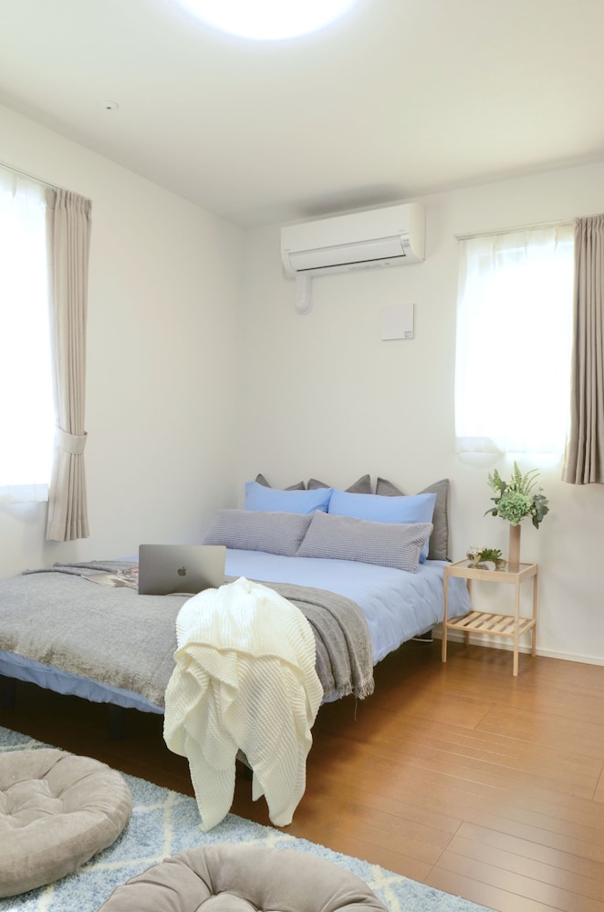 B Type (5) photo 1