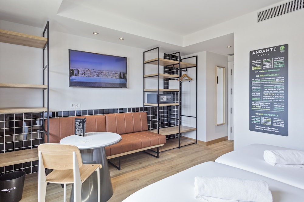 Standard Double Room, 2 Twin Beds