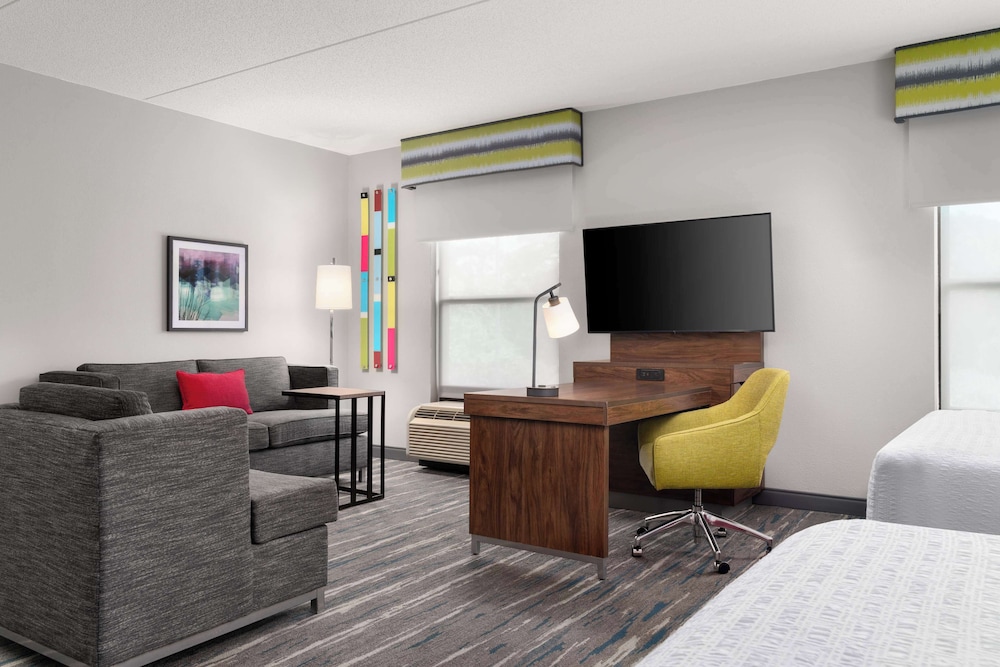 Suite, 2 Queen Beds, Accessible, Non Smoking - Photo 7