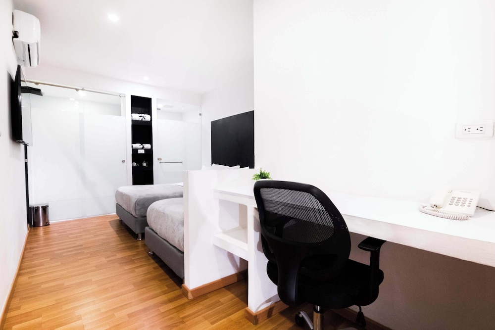 Standard Room photo 3