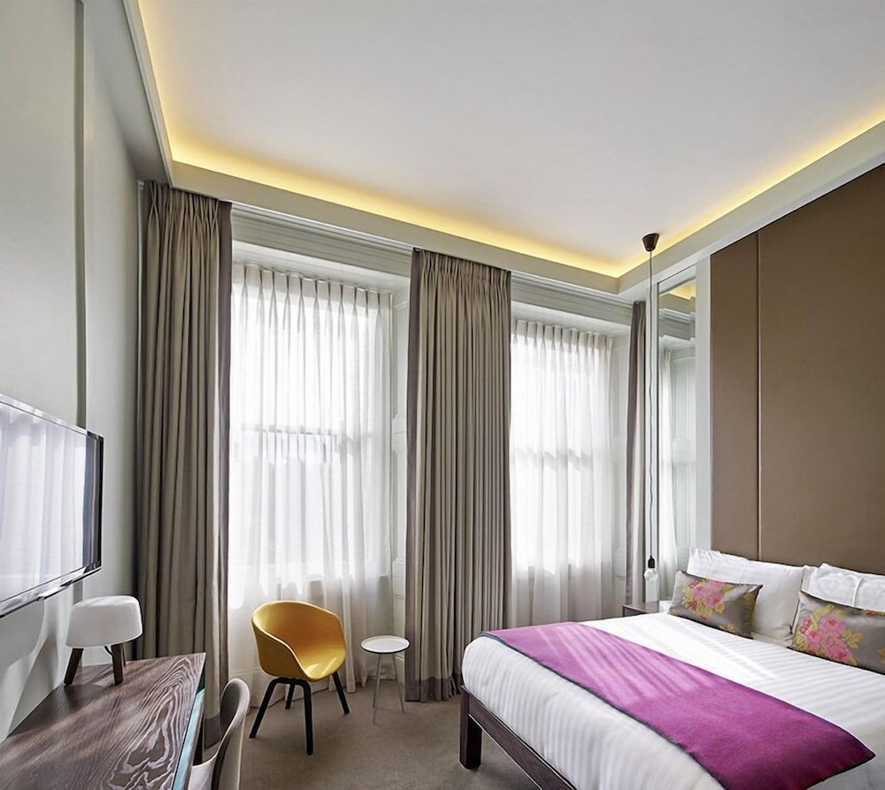Deluxe Double Room photo 3