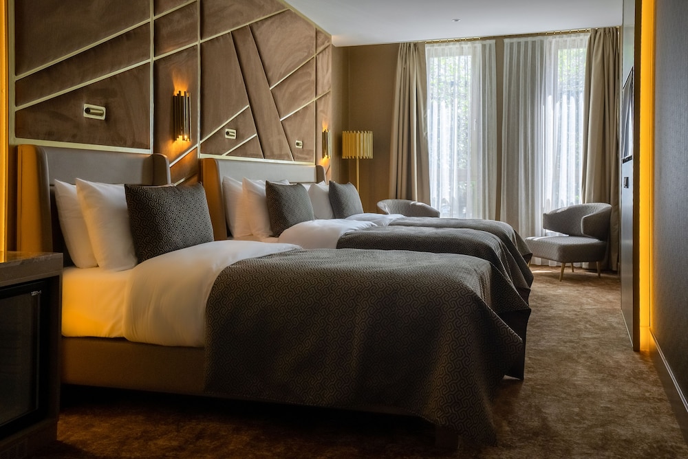 Triple Room - Photo 1