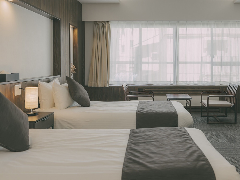 Japanese Modern Room with 2 single beds - Bath and Toilet, Non Smoking photo 3