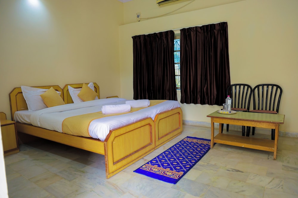Deluxe Double Room, Garden View