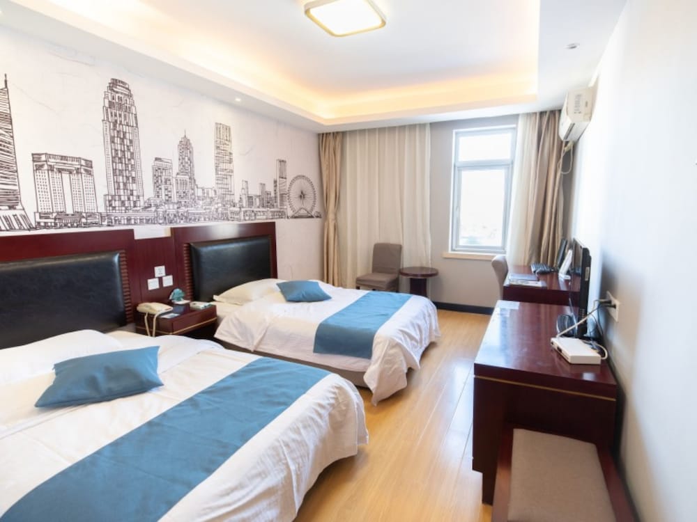 Superior Twin Room photo 1