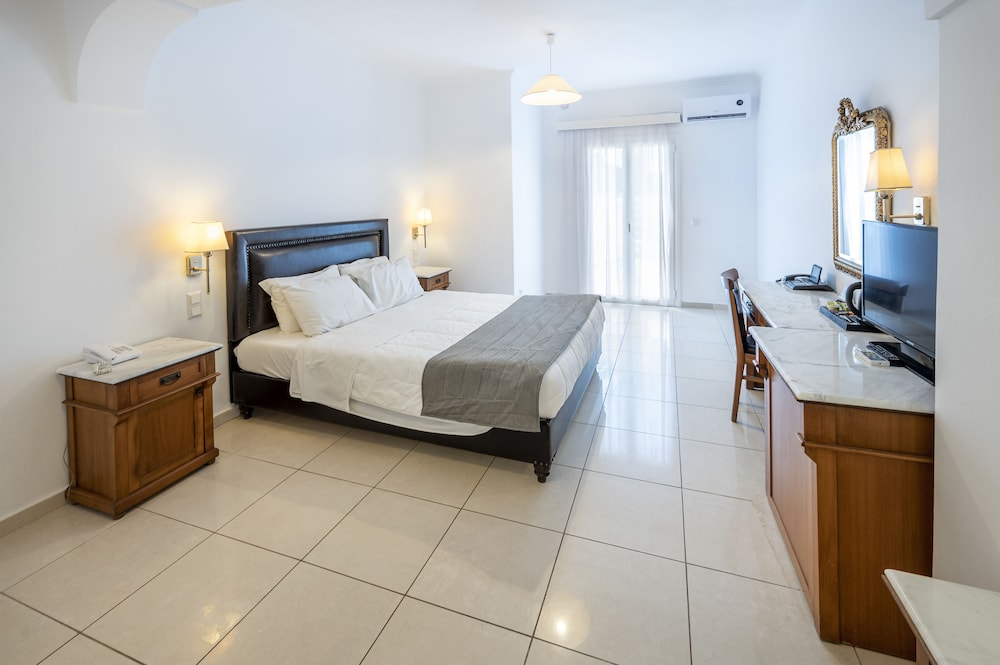 Standard Room - Photo 7