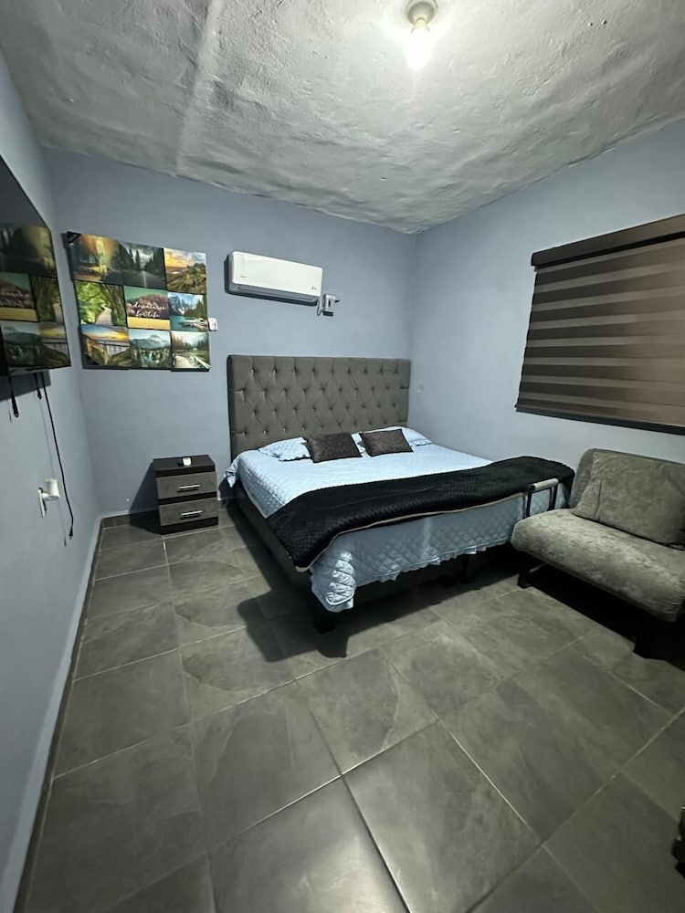 Deluxe Apartment photo 1