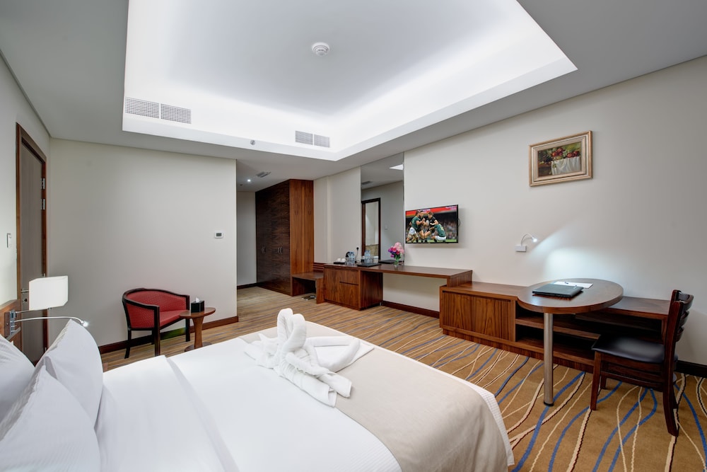 Executive Suite photo 3