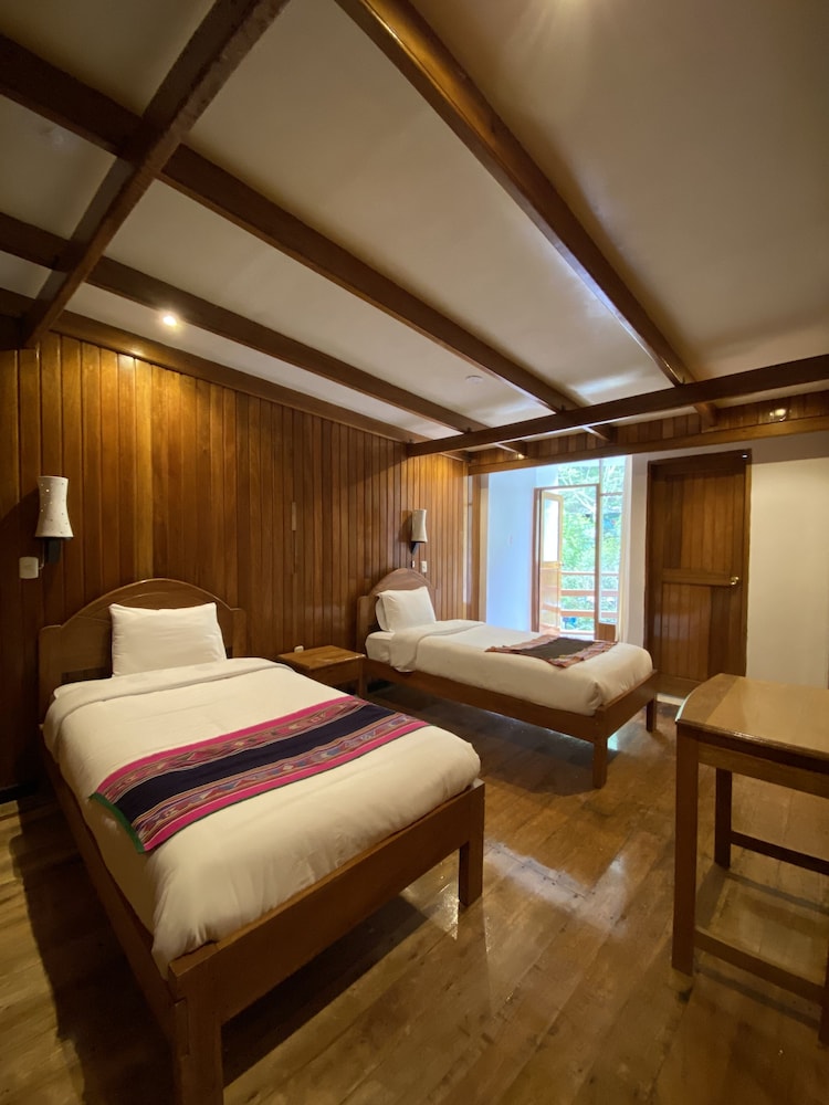 Twin Room, 2 Twin Beds, Private Bathroom, River View photo 1