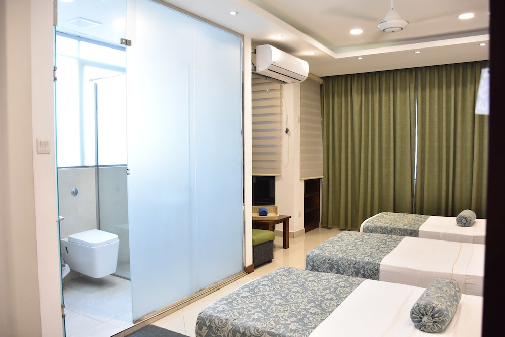 Deluxe Twin Room photo 1