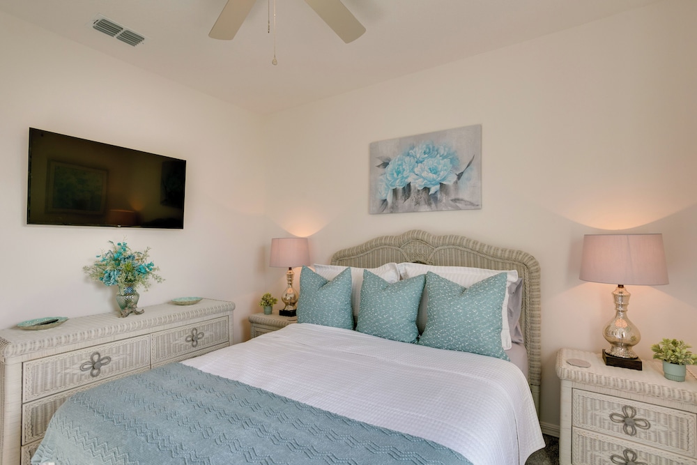 House (4 Bedrooms) photo 2