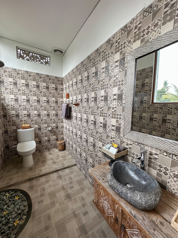 Deluxe Room - Photo 8