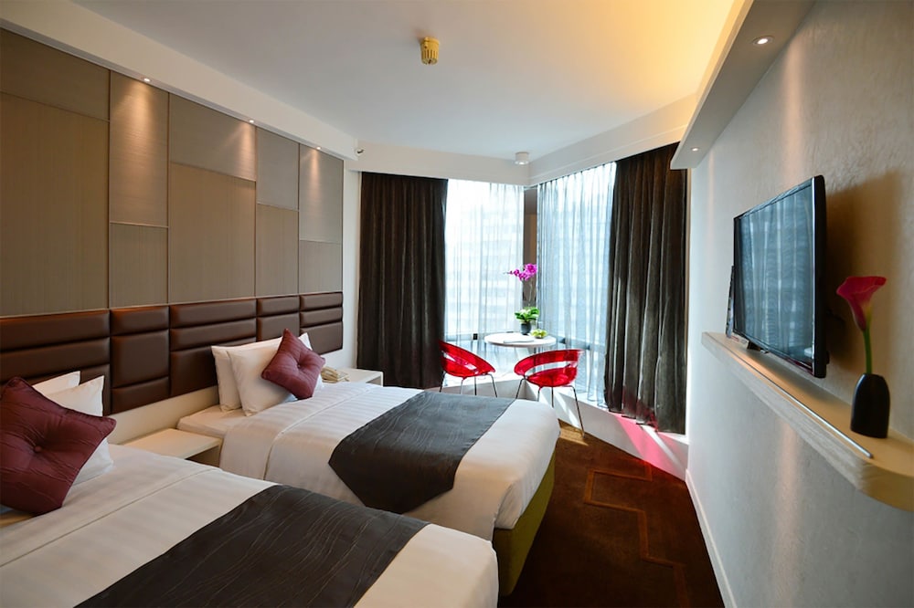 Skyline - Photo 24