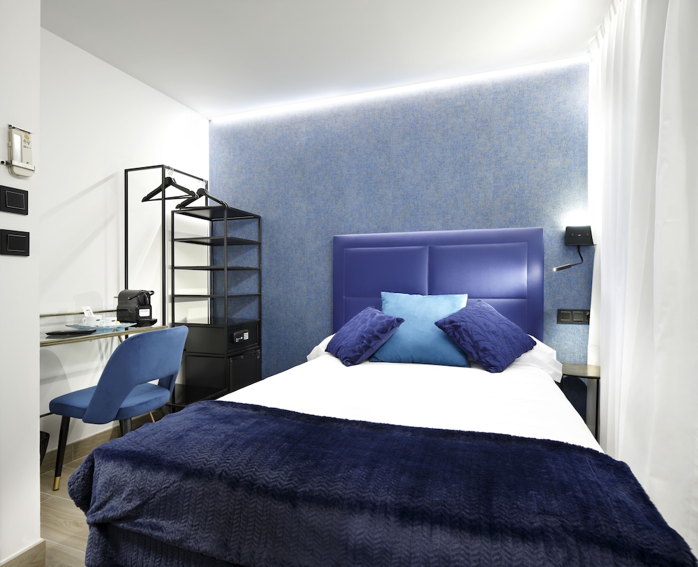 Design Single Room (Izaskun)