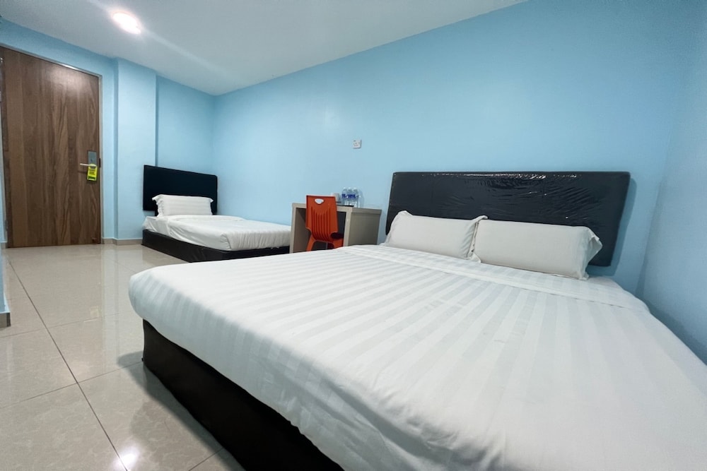 Standard Triple Room - Photo 3